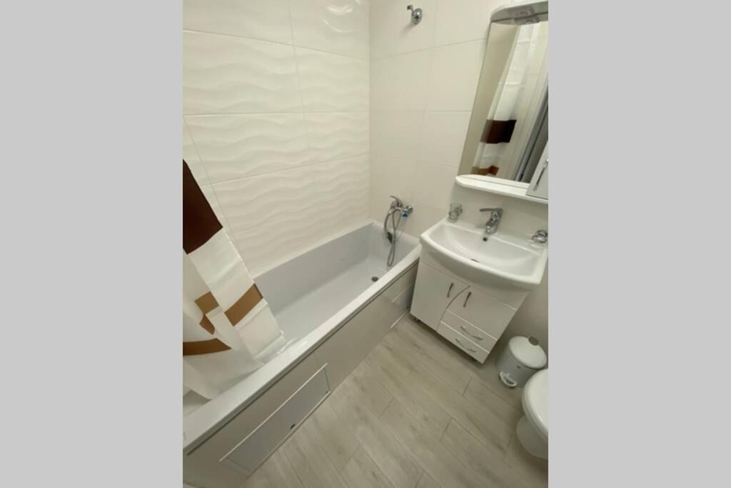 Fresh Residence Apartment 文尼察 外观 照片